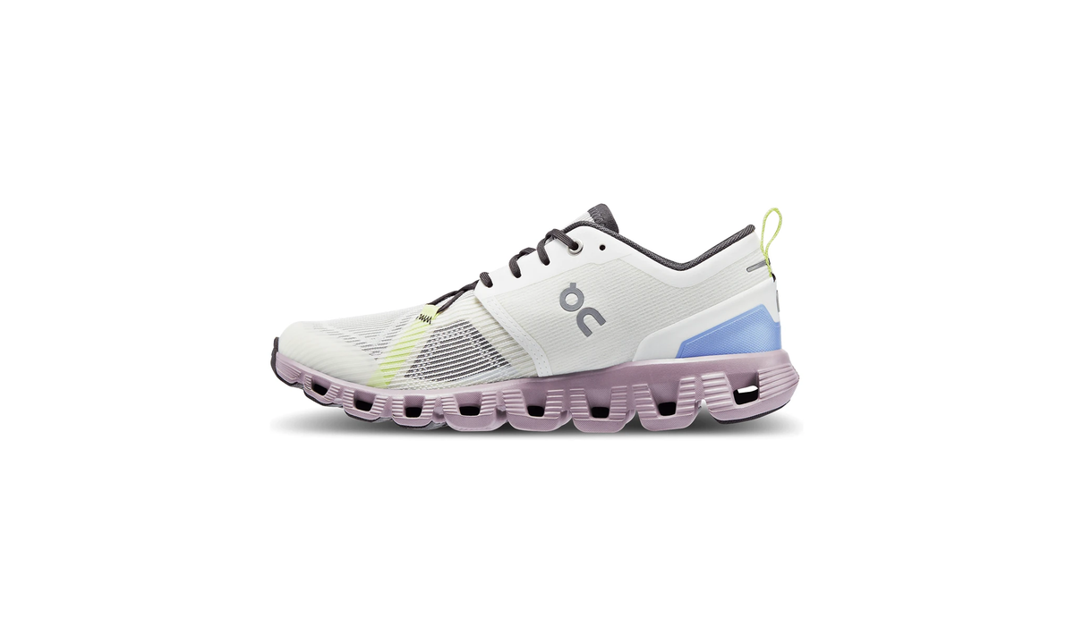 Wmns Cloud X 3 Shift 'Undyed White Heron' - Guerdon Kicks -