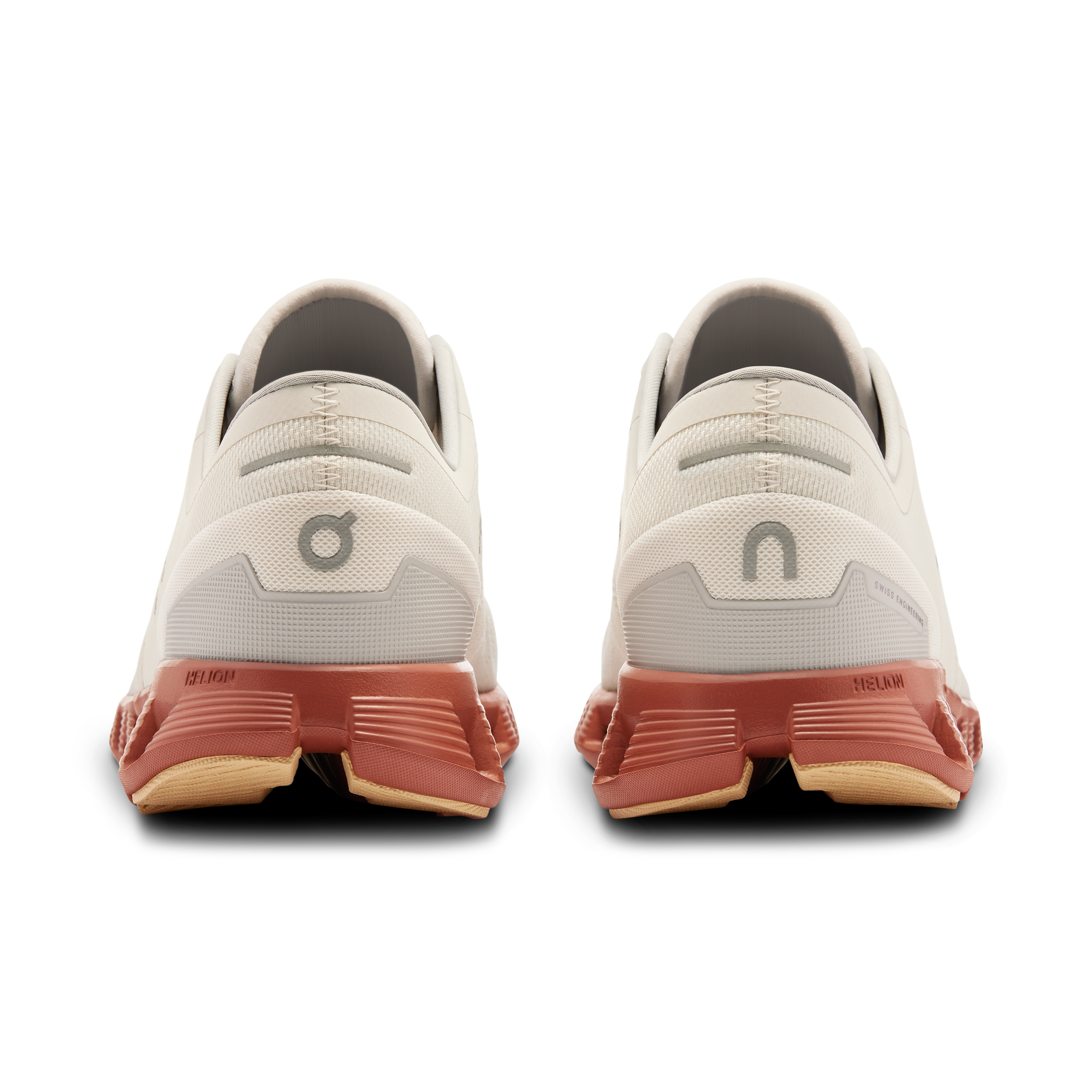 On Running Cloud X 3 Ice Auburn