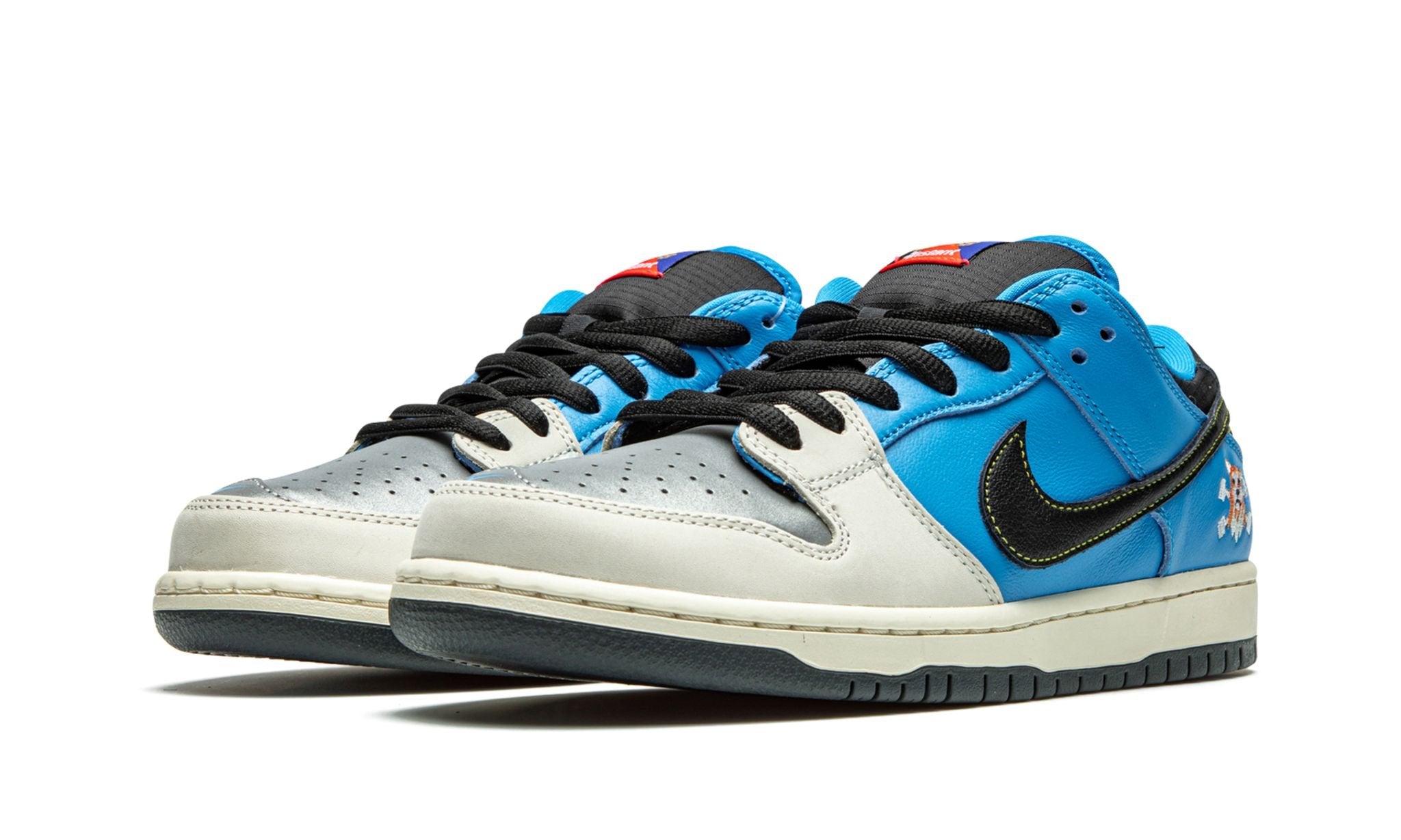 SB Dunk Low Instant Skateboards