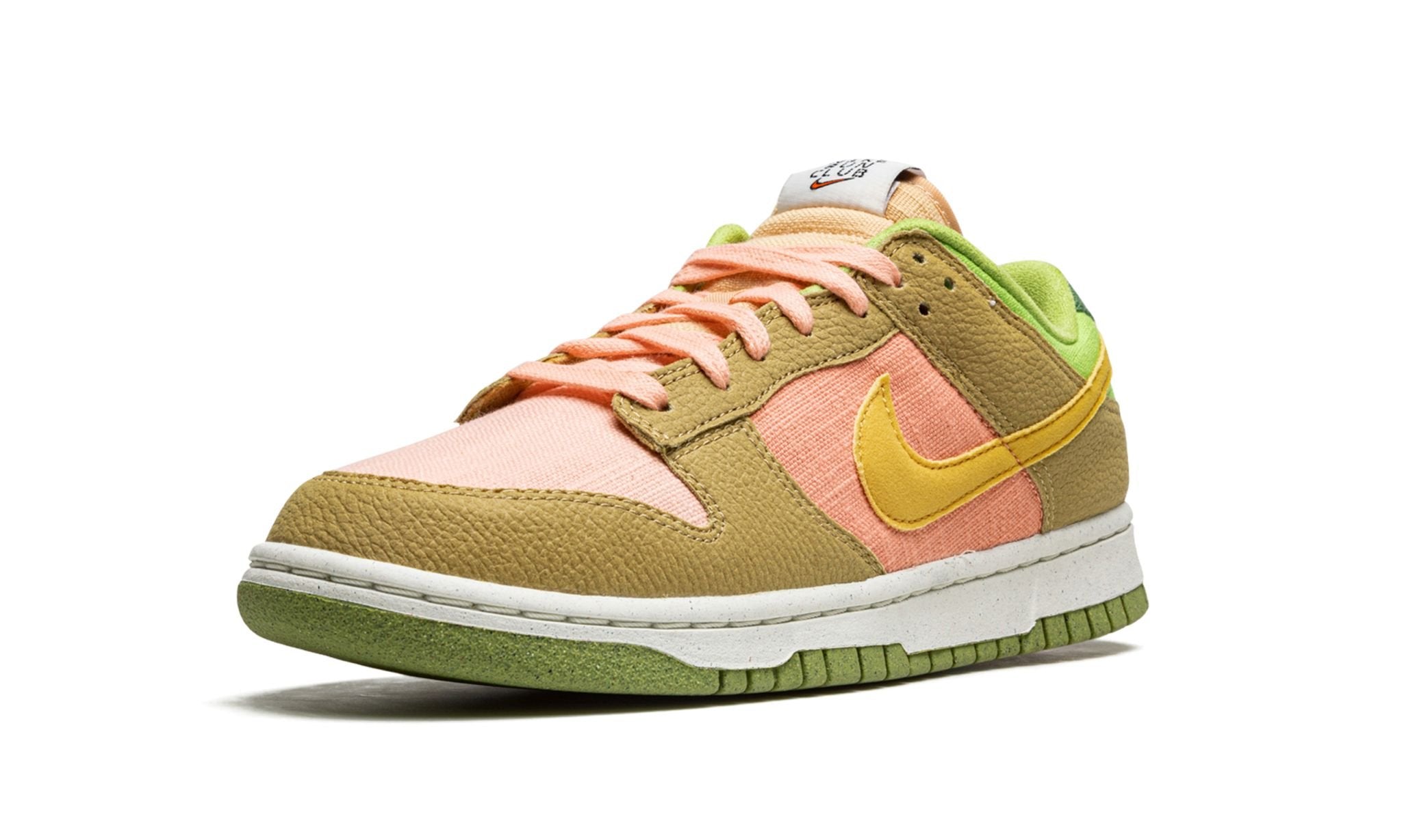 Dunk Low Sun Club