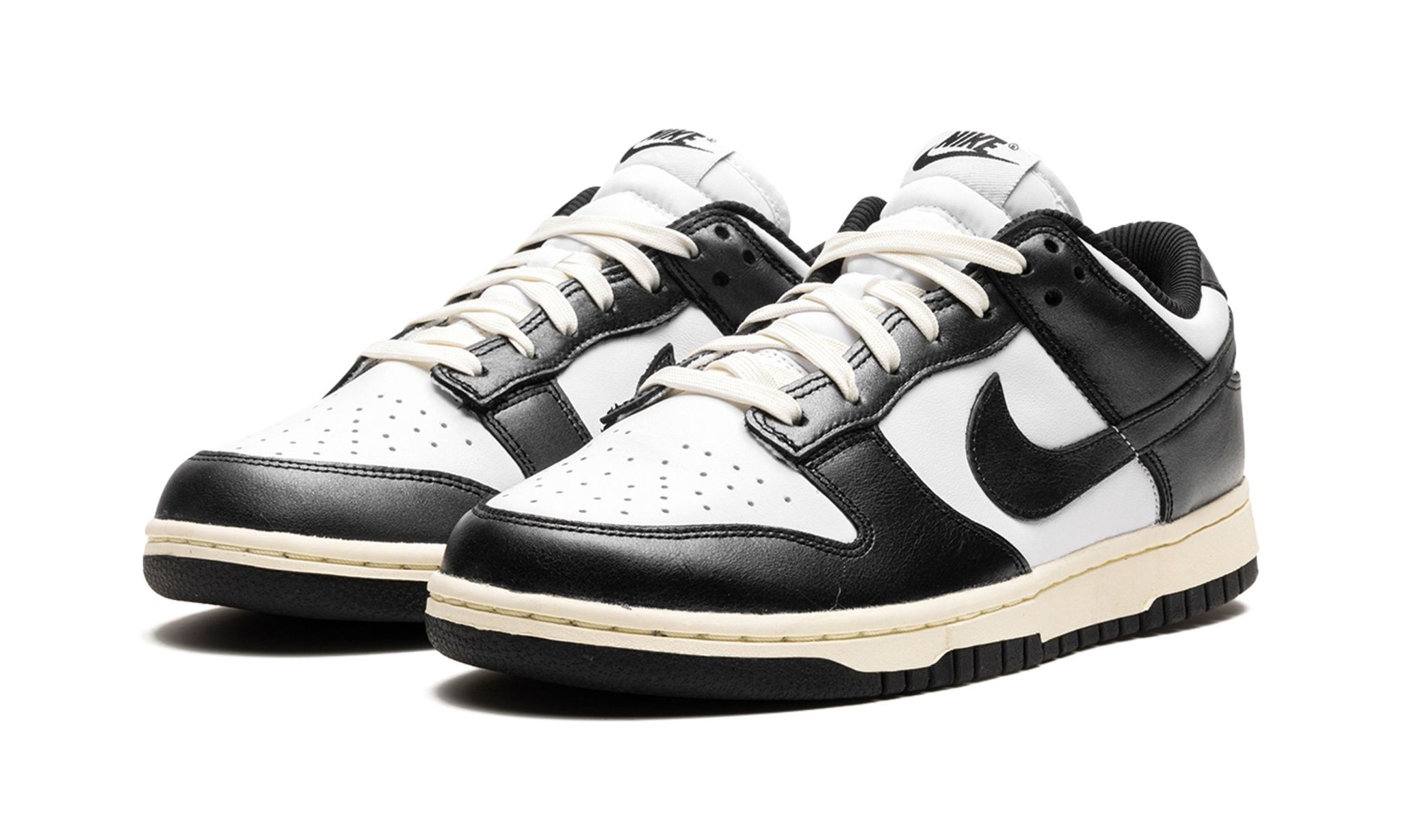 Dunk Low Vintage Panda Womens